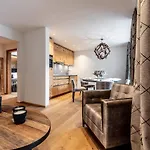 Unique Alpic Style Apartment In The Heart Of Davos
